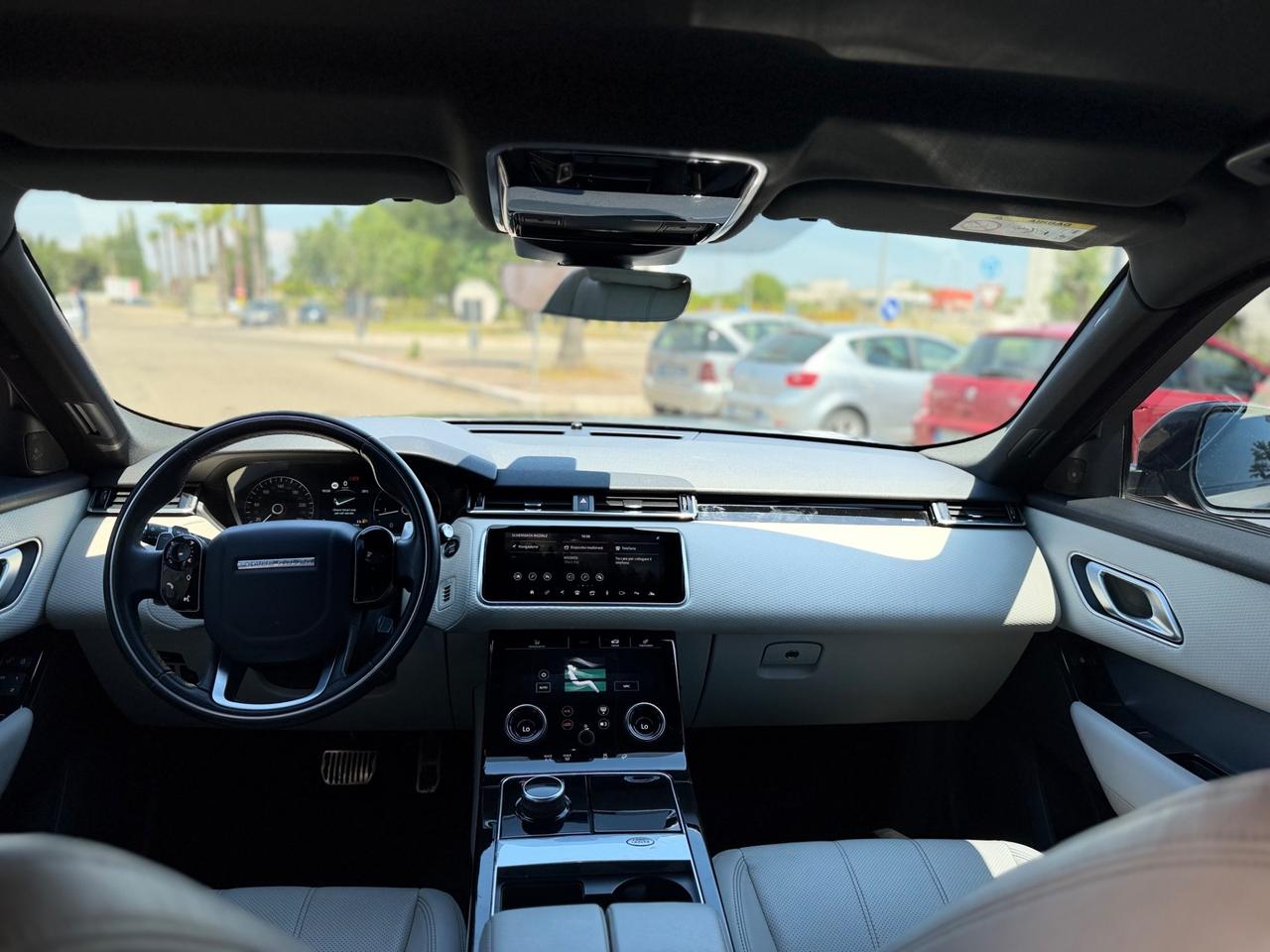 Land Rover Range Velar 2.0D I4 240 CV R-Dynamic