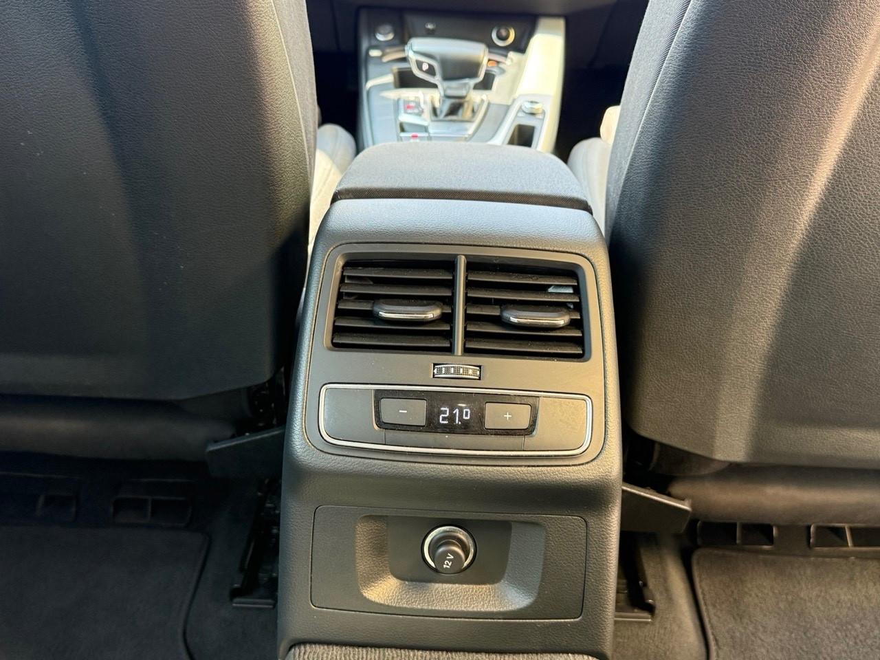 Audi A4 Avant 40 TDI quattro S- line PREZZO REALE