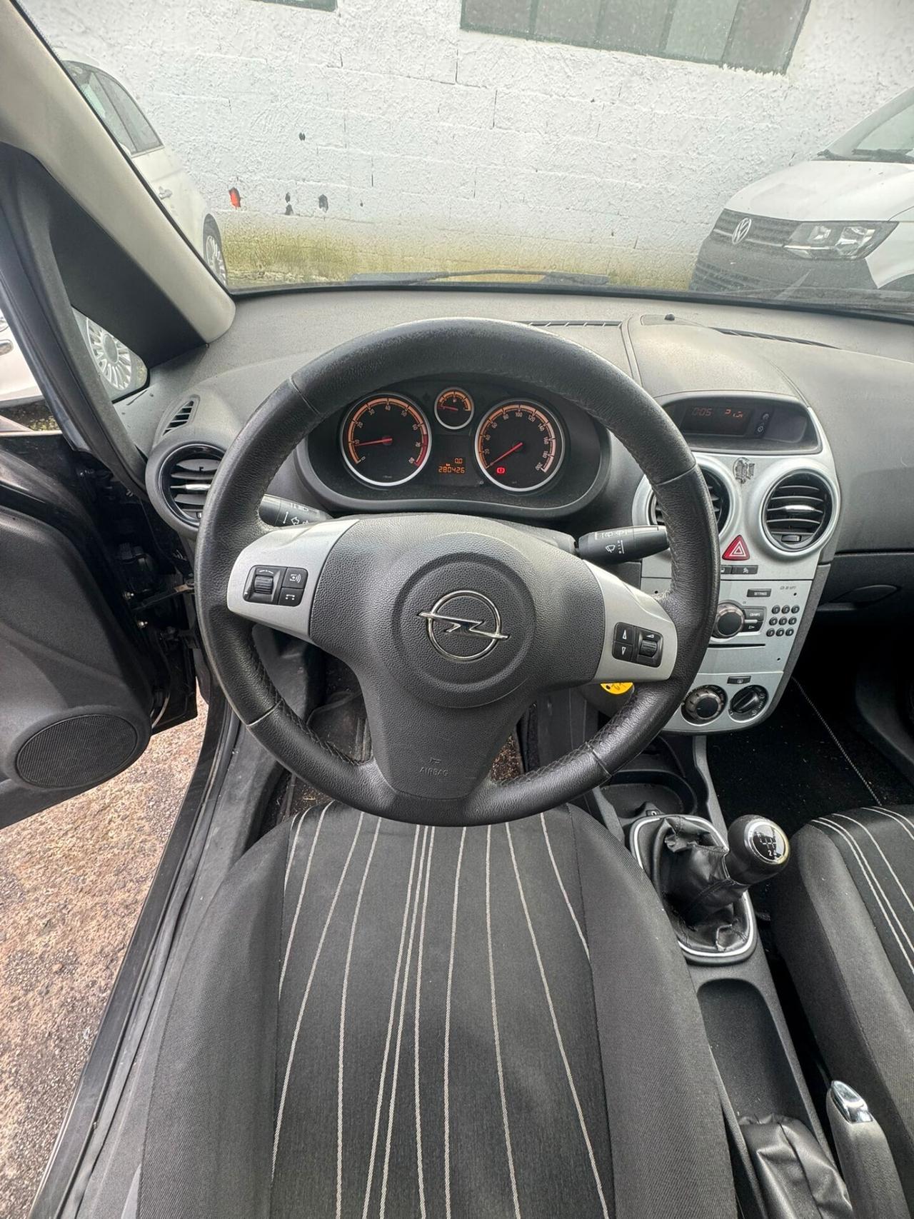 Corsa 1.2 80CV 5 porte GPL-TECH Club