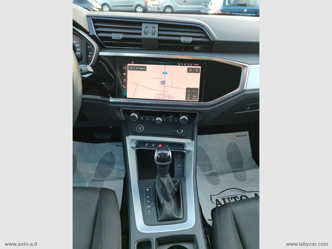 AUDI Q3 35 TDI S-TRONIC BUSINESS ADVANCED