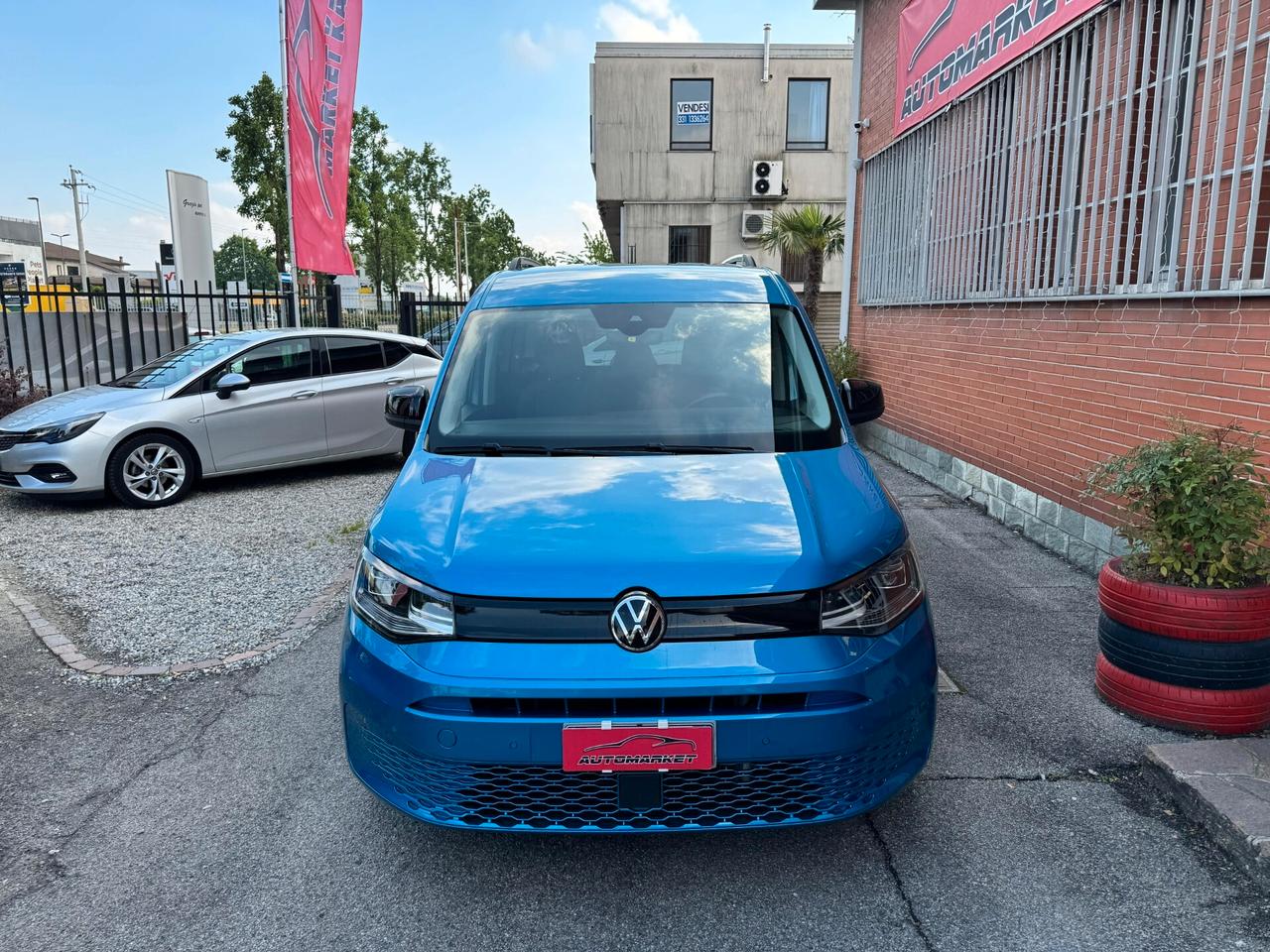 Volkswagen Caddy 2.0 TDI 122 CV Life n1 5 posti