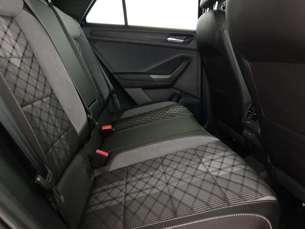 Volkswagen T-Roc 1.0 tsi r-line 115cv