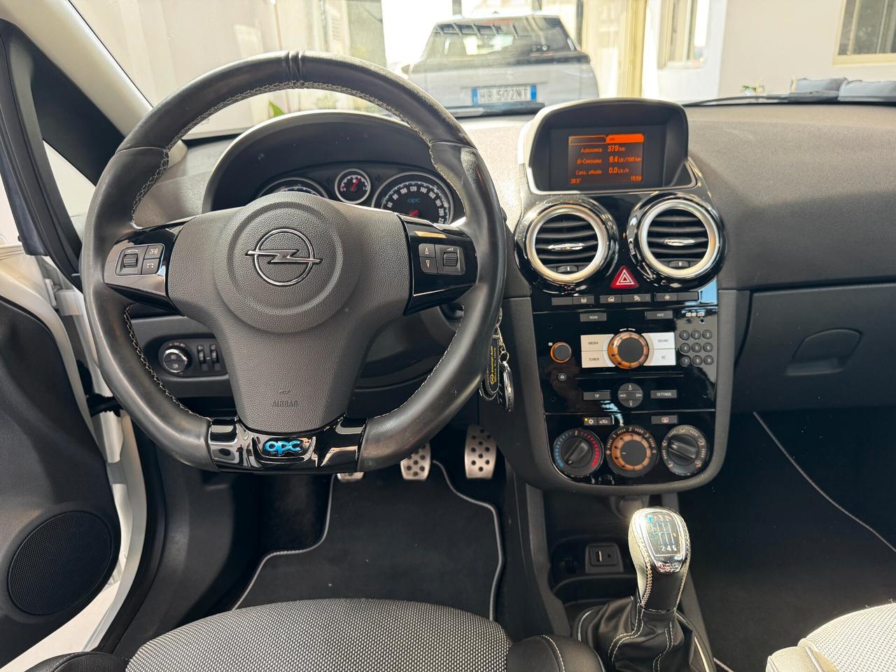 Opel Corsa 1.6 T 3 porte Nürburgring Edition OPC 250CV