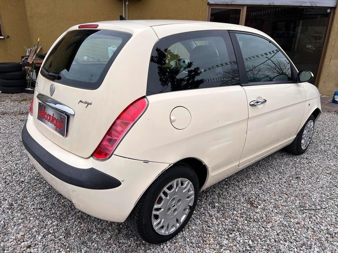 Lancia Ypsilon 1.3 Multijet 16V Platino