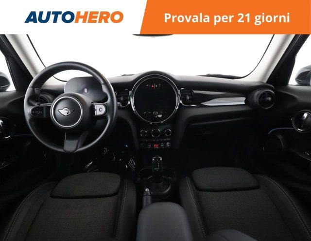 MINI Cooper 1.5 Cooper Essential 5 porte
