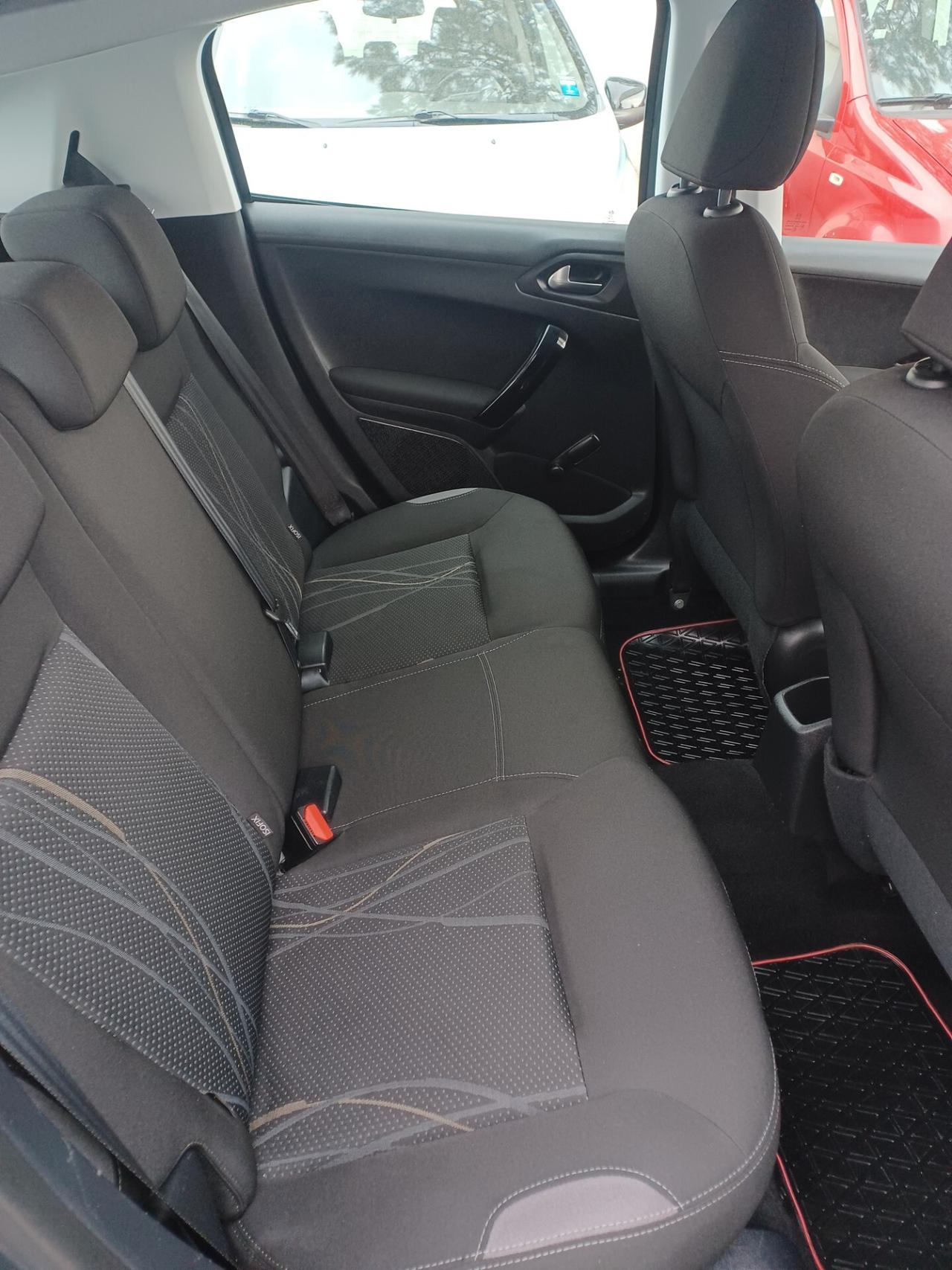 Peugeot 208 1.4 HDi 5 porte UNICO PROPRIETARIO