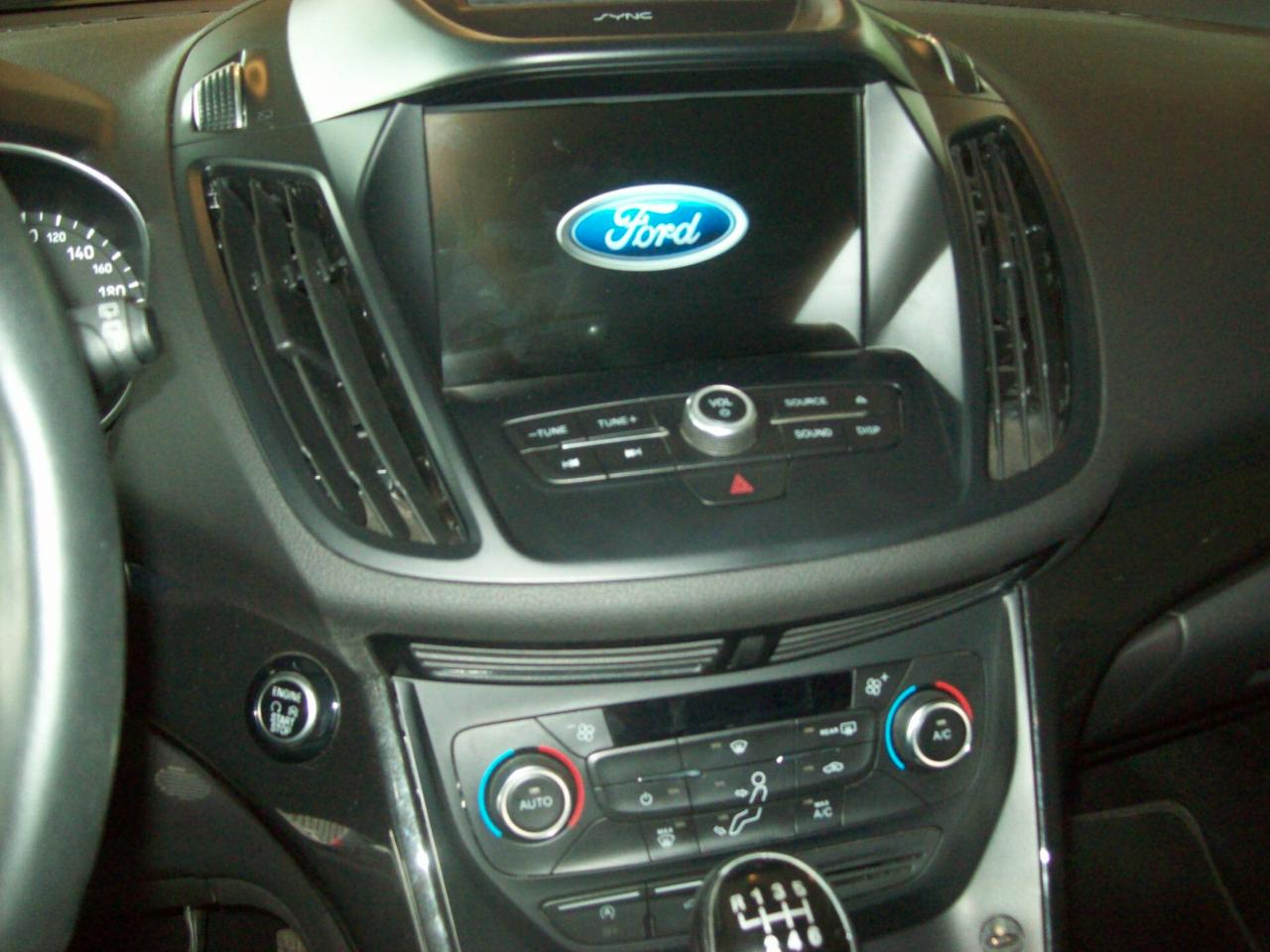 Ford Kuga 1.5 TDCI 120 CV S&S 2WD Titanium