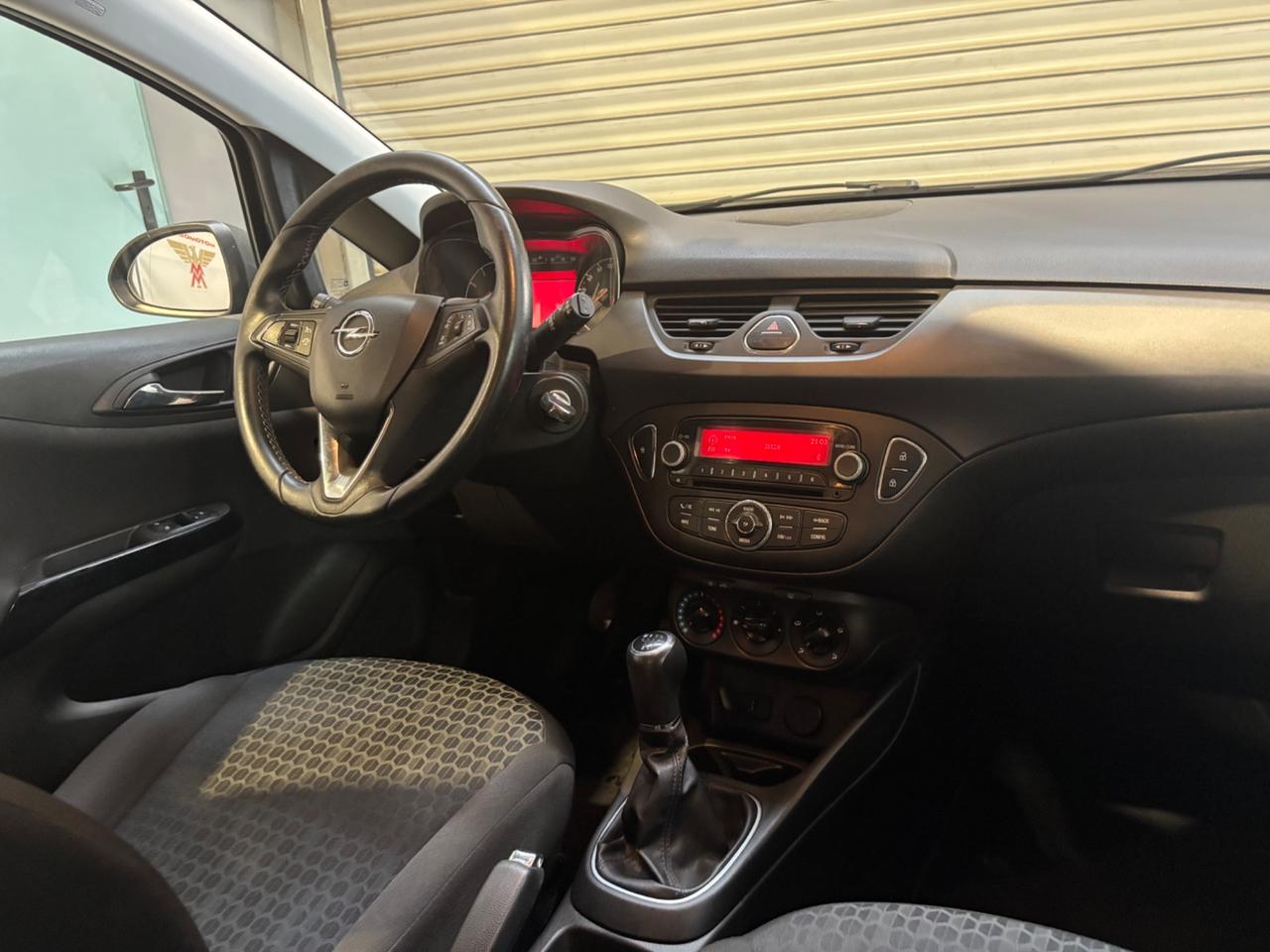 Opel Corsa 1.2 5 porte n-Joy