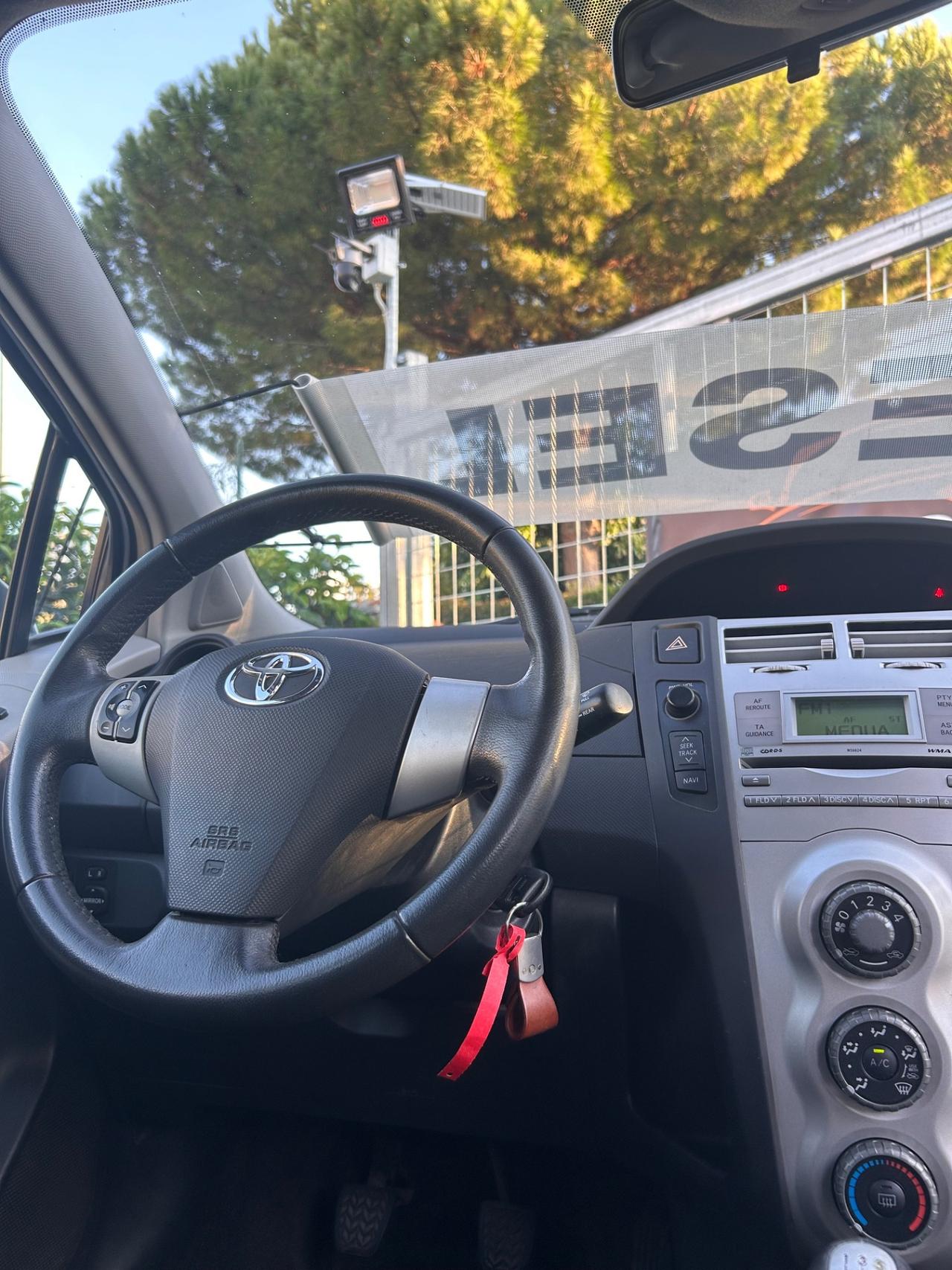 Toyota Yaris 1.4 D-4D 5 porte
