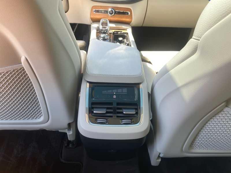 VOLVO XC90 2.0 b5 Inscription AwD GearTr.