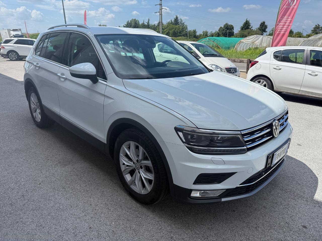 VOLKSWAGEN Tiguan 2.0 TDI DSG Executive BMT VIRTUAL NAVI LED