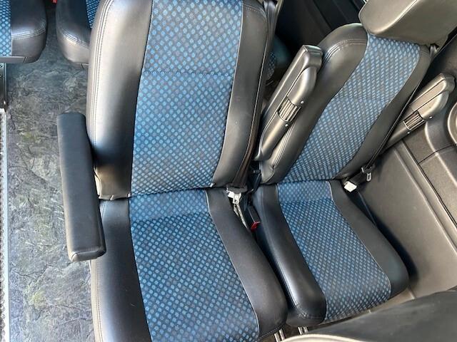 Mercedes-benz Sprinter K43/35 319 CDI RWD TA Tourer