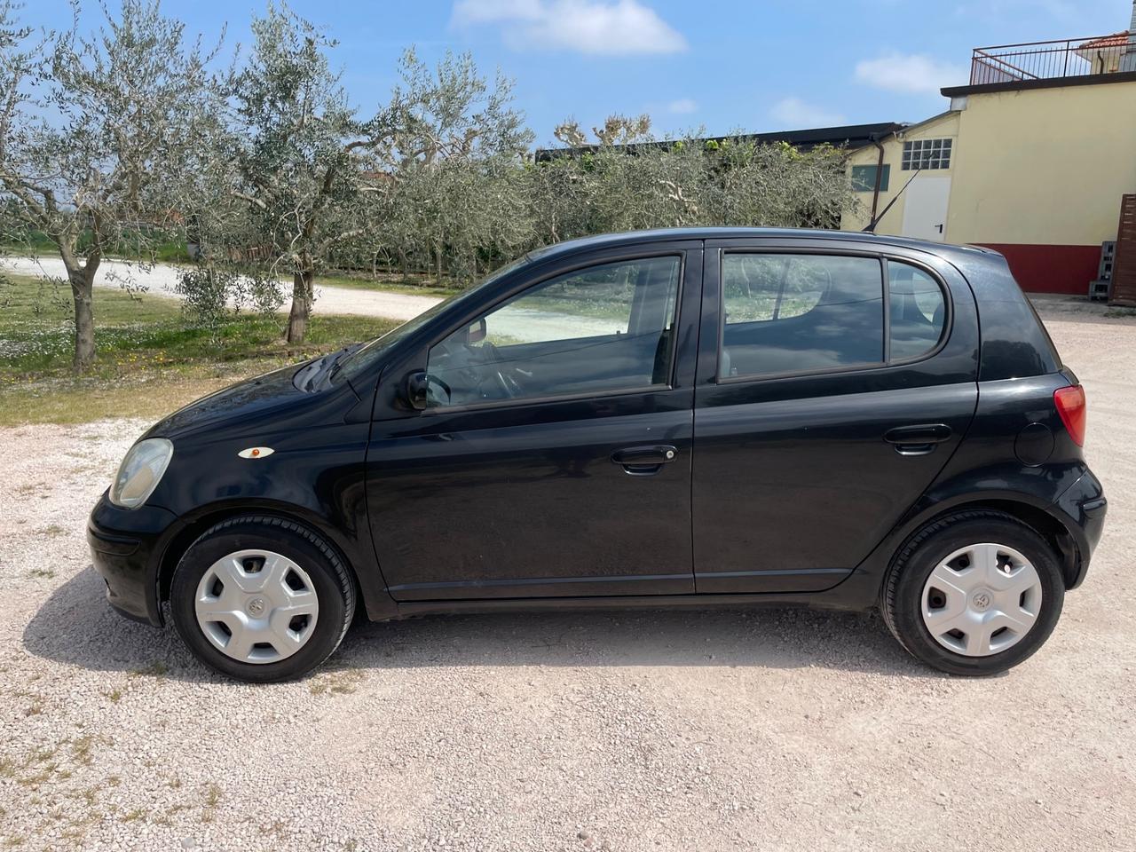 Toyota Yaris 1.3i Sol Blue BOMBOLA GPL NUOVA!!!!!