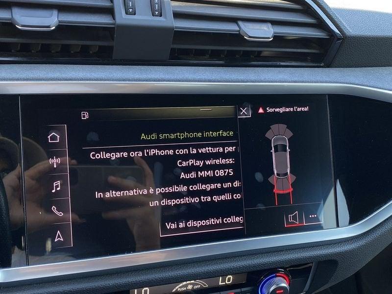 Audi Q3 SPB S Line interno ed esterno 2.0 TDI 200CV S-Tronic quattro 40