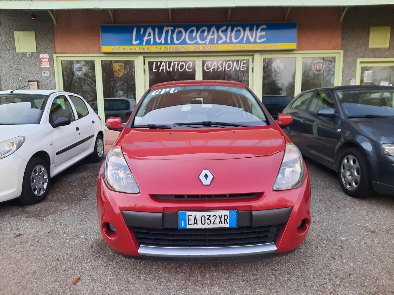 Renault Clio 1.2 16V GPL , BI-COLOR !!! NAVIGATORE !!! OK NEOPATENTATI !!!