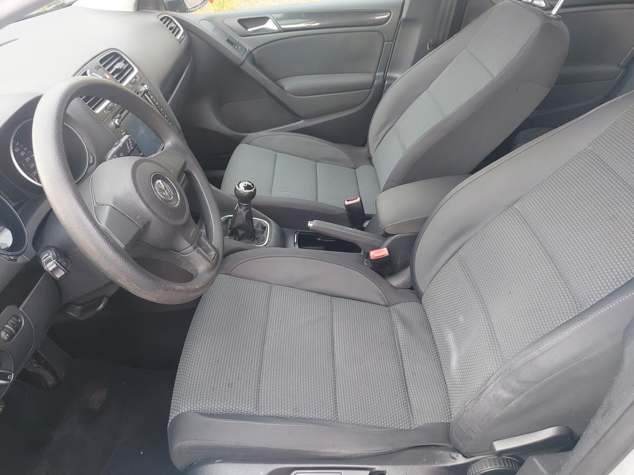 Volkswagen Golf 1.6 TDI 5p. Comfortline Ben tenuta