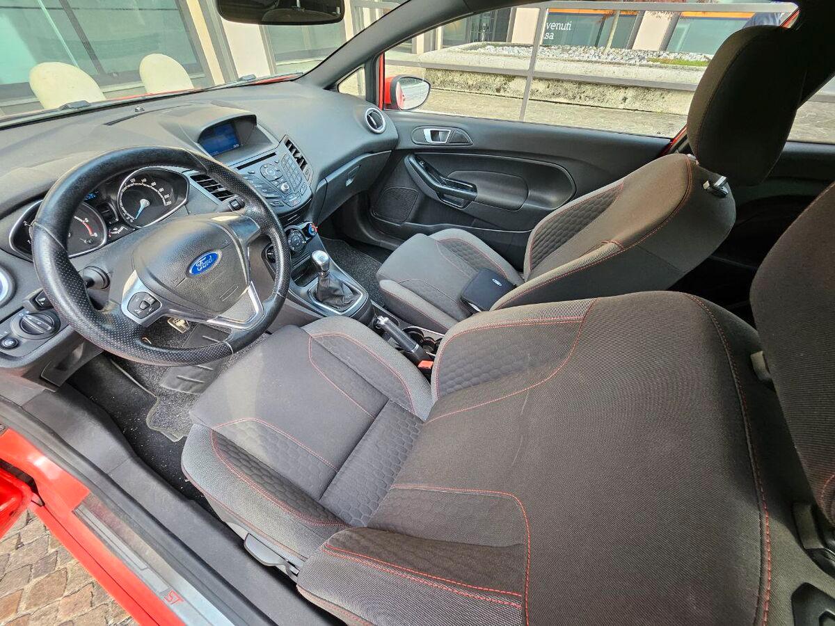 Ford Fiesta 1.5 tdci ST-line 95cv 3p