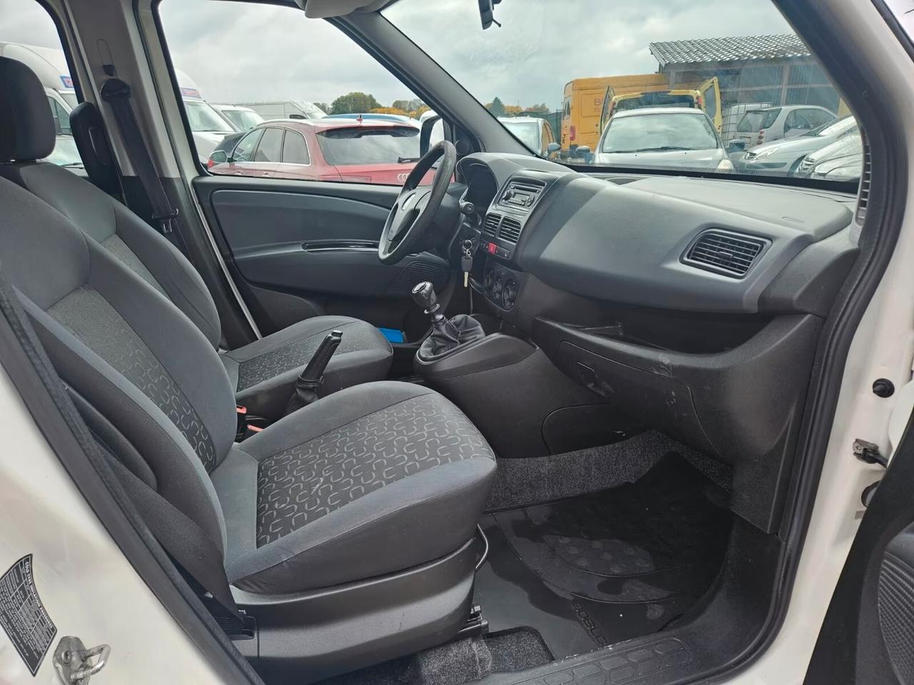 Fiat Doblò 1.6 MJT 105CV Dynamic 5 POSTI