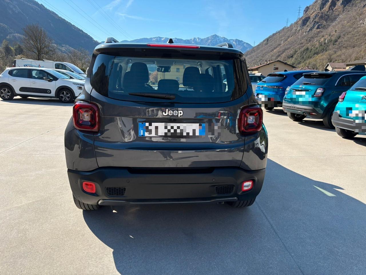 Jeep Renegade 1.5 Turbo T4 MHEV Summit