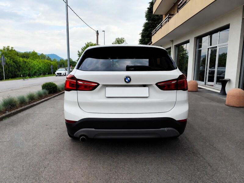 BMW X1 (F48) X1 sDrive18d Business