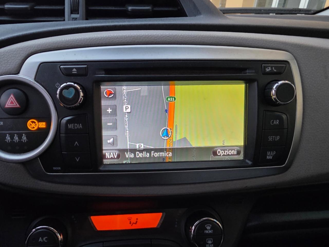 Toyota Yaris 1.4 D-4D 5 porte Lounge