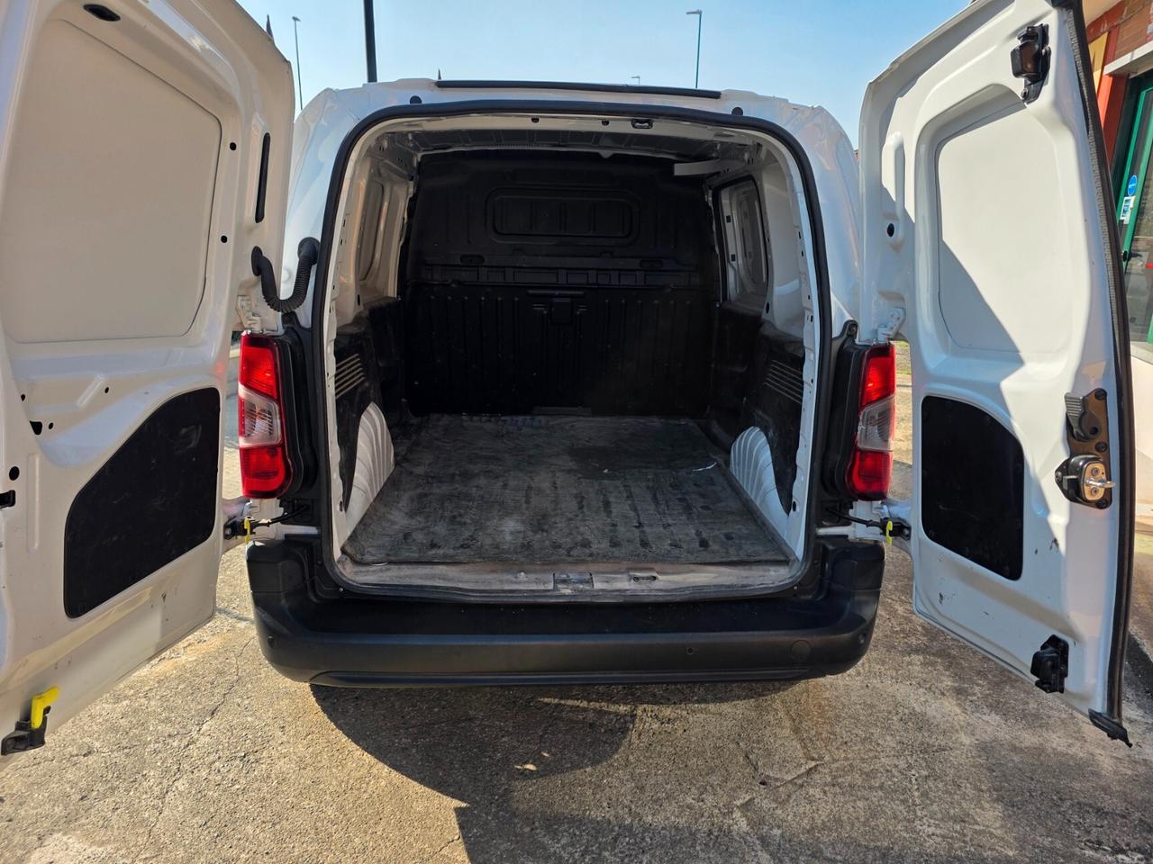 Opel Combo Cargo 1.5 Diesel 100CV S&S PC 1000kg Edition