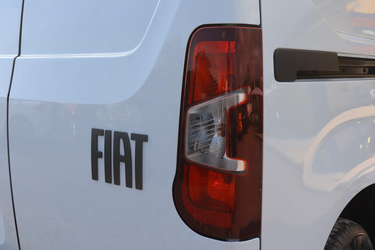 Fiat DOBLO' Tua A SOLI 215€