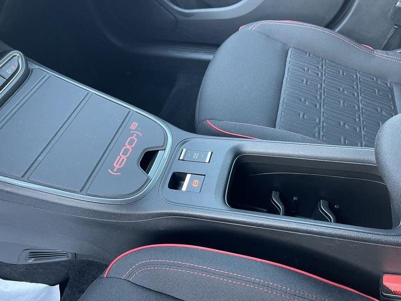 FIAT 600e 54 KWH Red - AZIENDALE