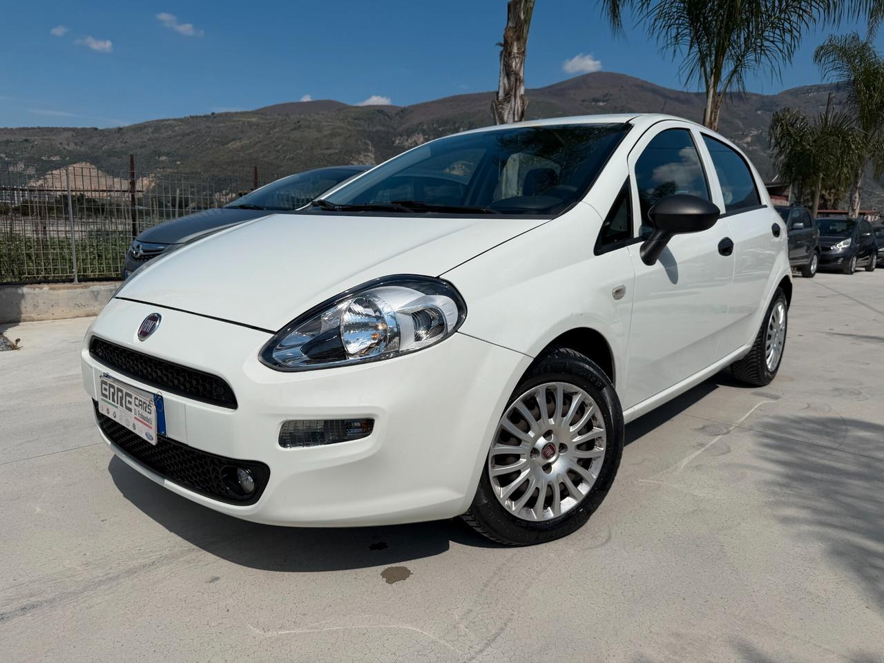 FIAT PUNTO ANNO 2017 1.3 MJT 95 CV