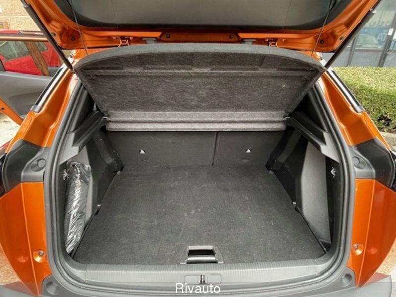 Peugeot 2008 2008 PureTech 130 S&S EAT8 GT