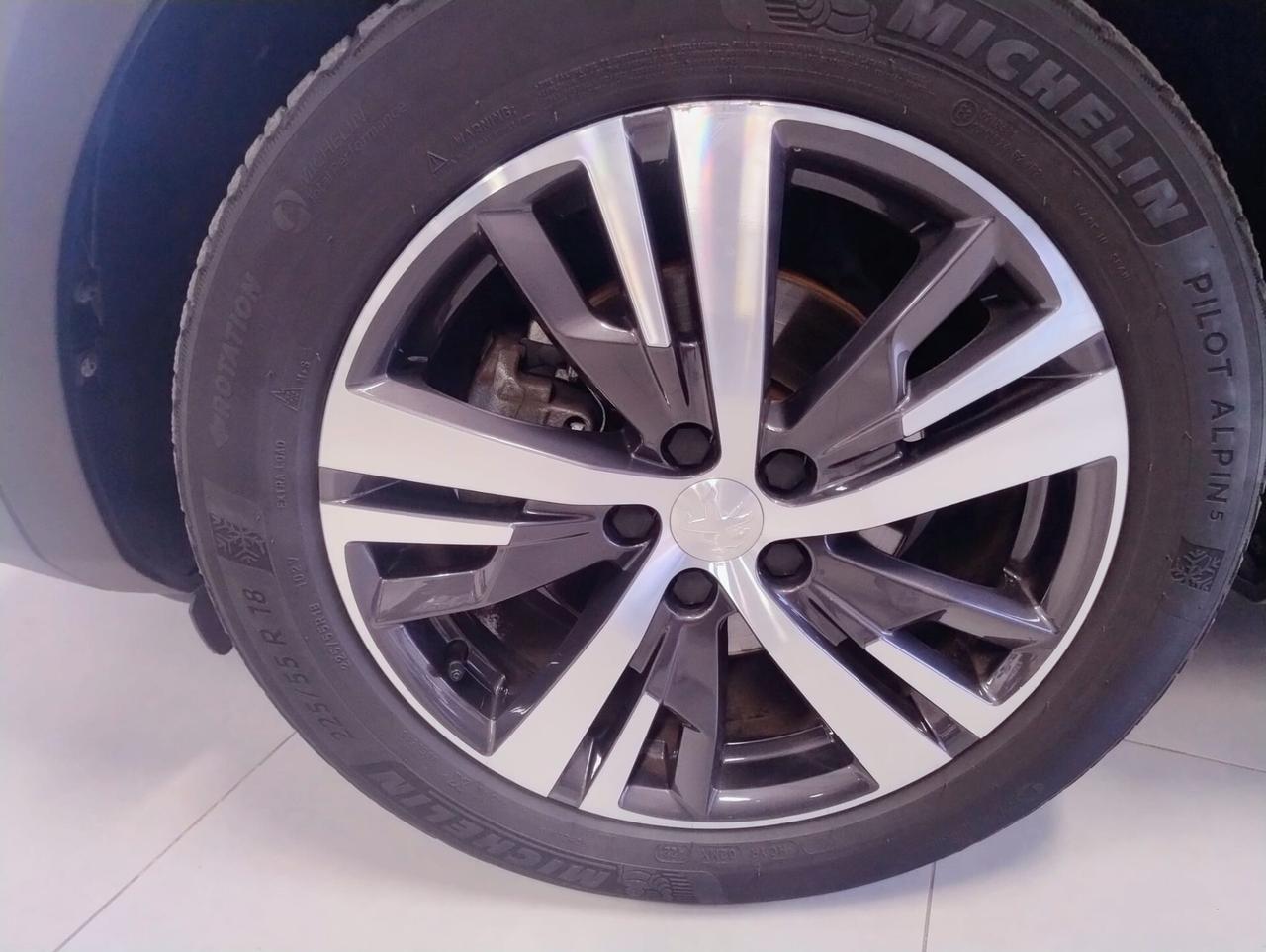 Peugeot 3008 BlueHDi 130 S&S EAT8 Allure