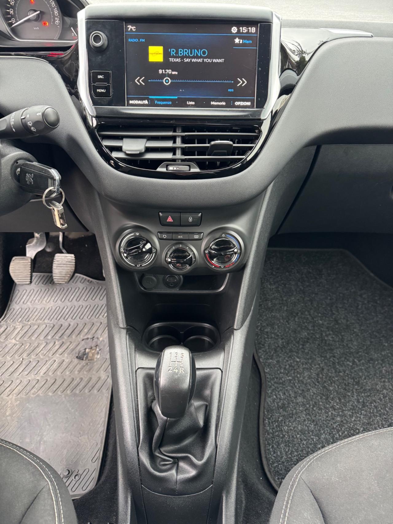 Peugeot 208 PureTech 82 GPL Allure NEOPATENTATI