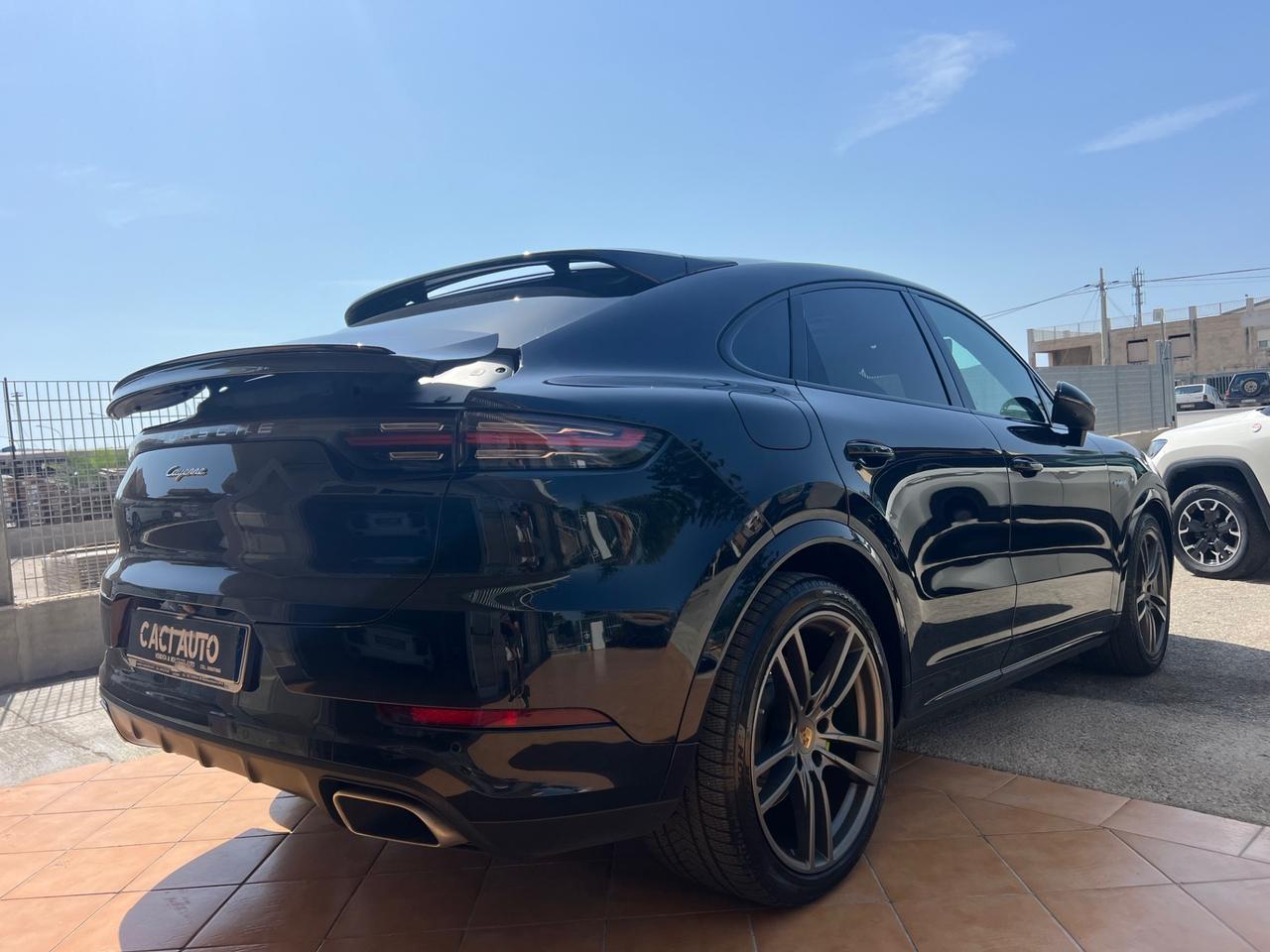 Porsche Cayenne Coupé 3.0 V6 E-Hybrid