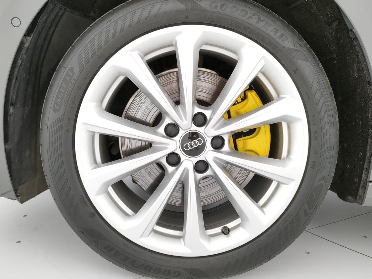 Audi A5 avant 2.0 tdi mhev+ business 204cv s-tronic
