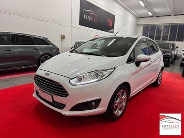 FORD - Fiesta 5p 1.5 tdci Black&White 75cv NEOPATENTATI