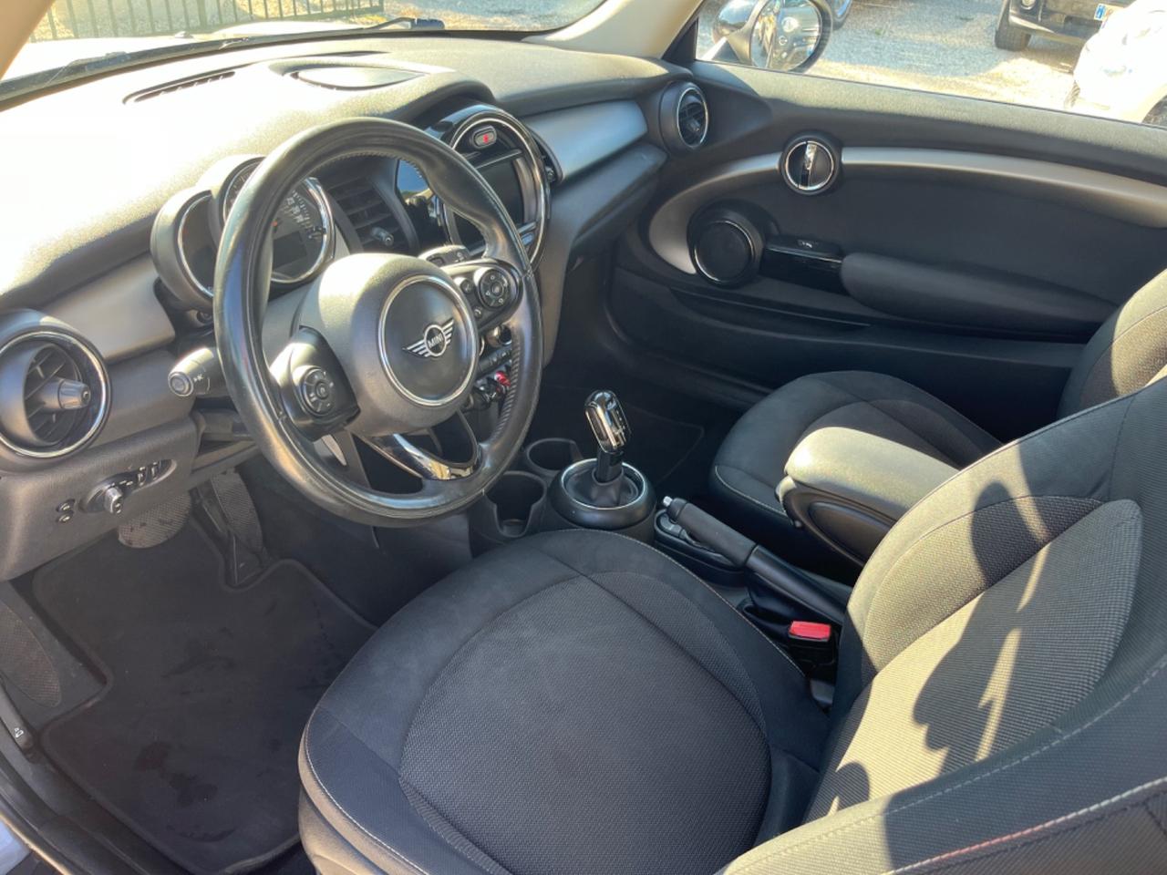 Mini Cooper D Cambio automatico Sport mode