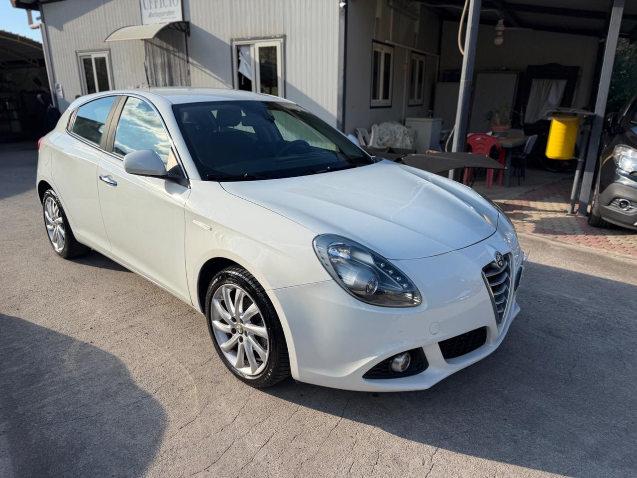 Alfa Romeo Giulietta 1.6 JTDm-2 105 CV Km Certificati