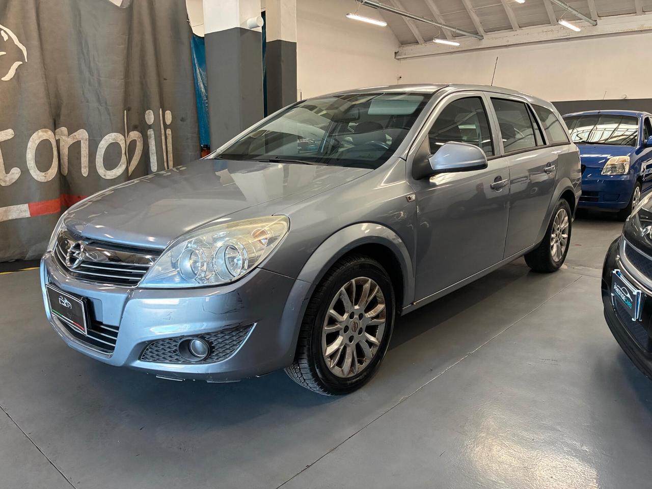 Opel Astra III 2010 SW 1.6 Enjoy Gpl-tech 115cv