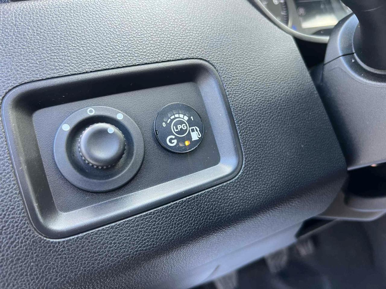 Dacia Duster 1.0 TCe 100 CV-UNICO P-GPL DELLA CASA