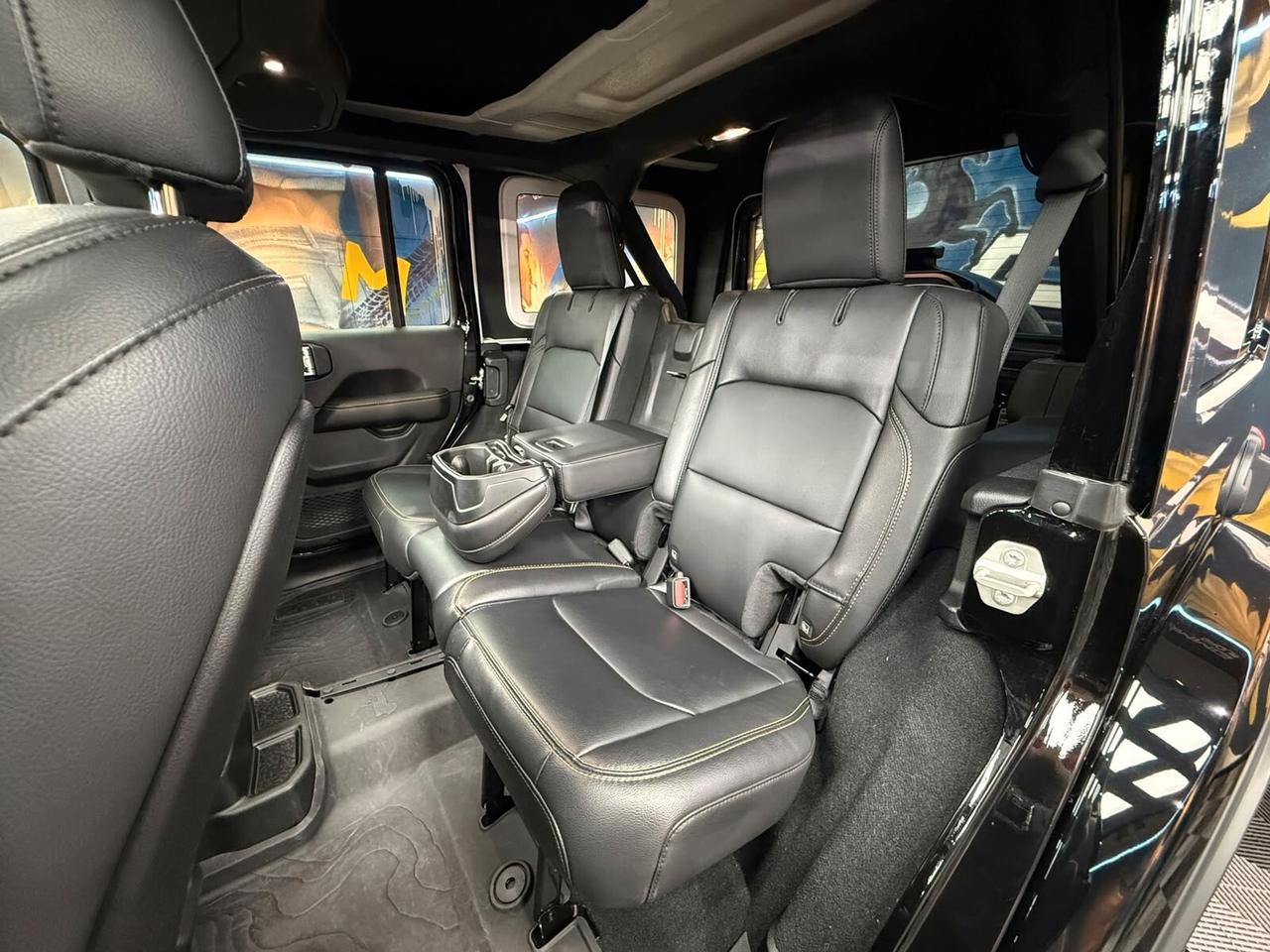Jeep Wrangler Unlimited 2.0 Turbo Sahara (674)
