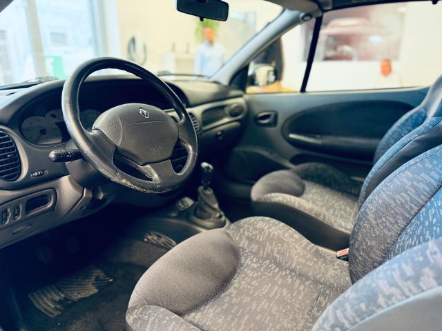 Renault Megane Cabrio 1.6 16v SI