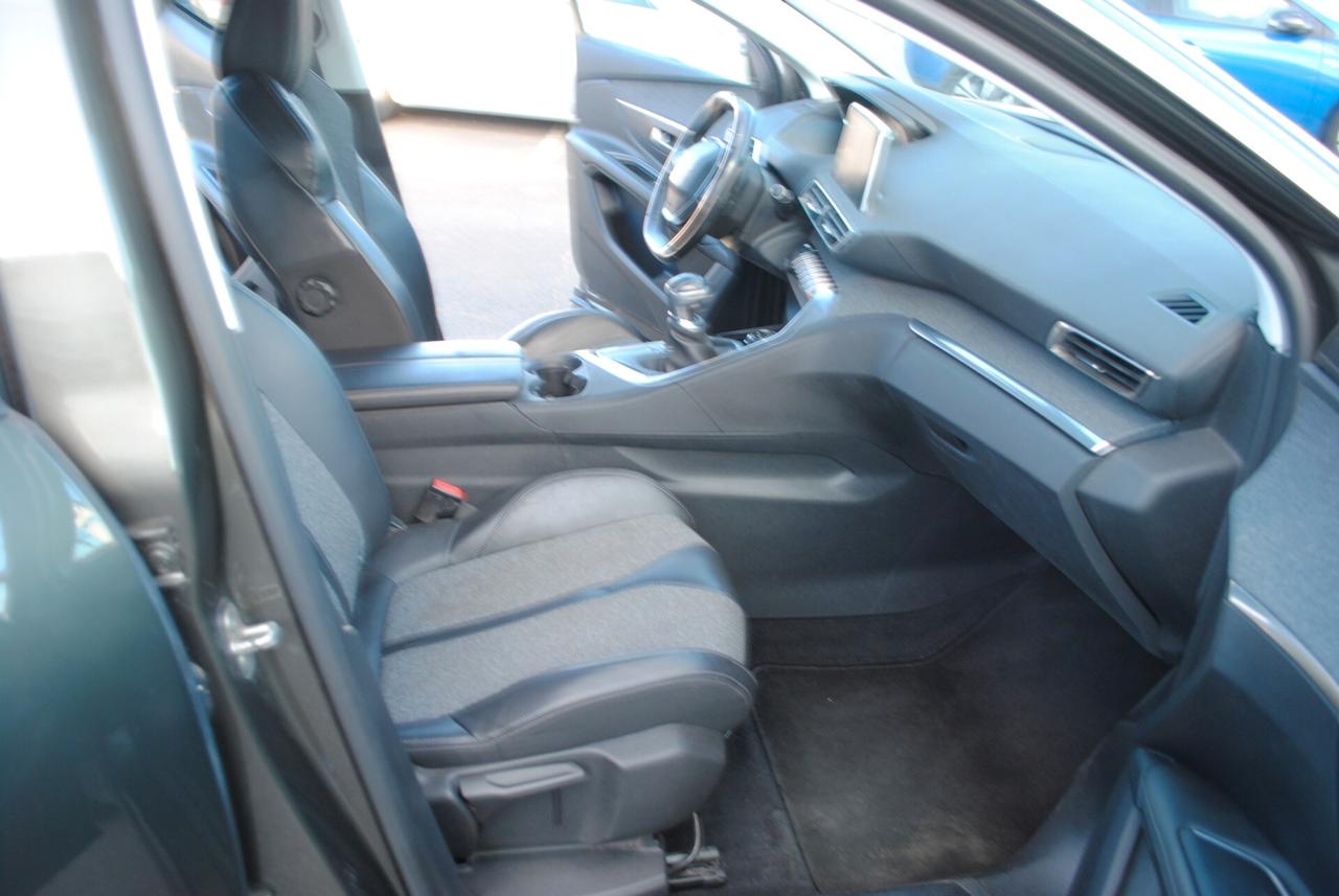 PEUGEOT 3008 1.5 HDI 131 CV