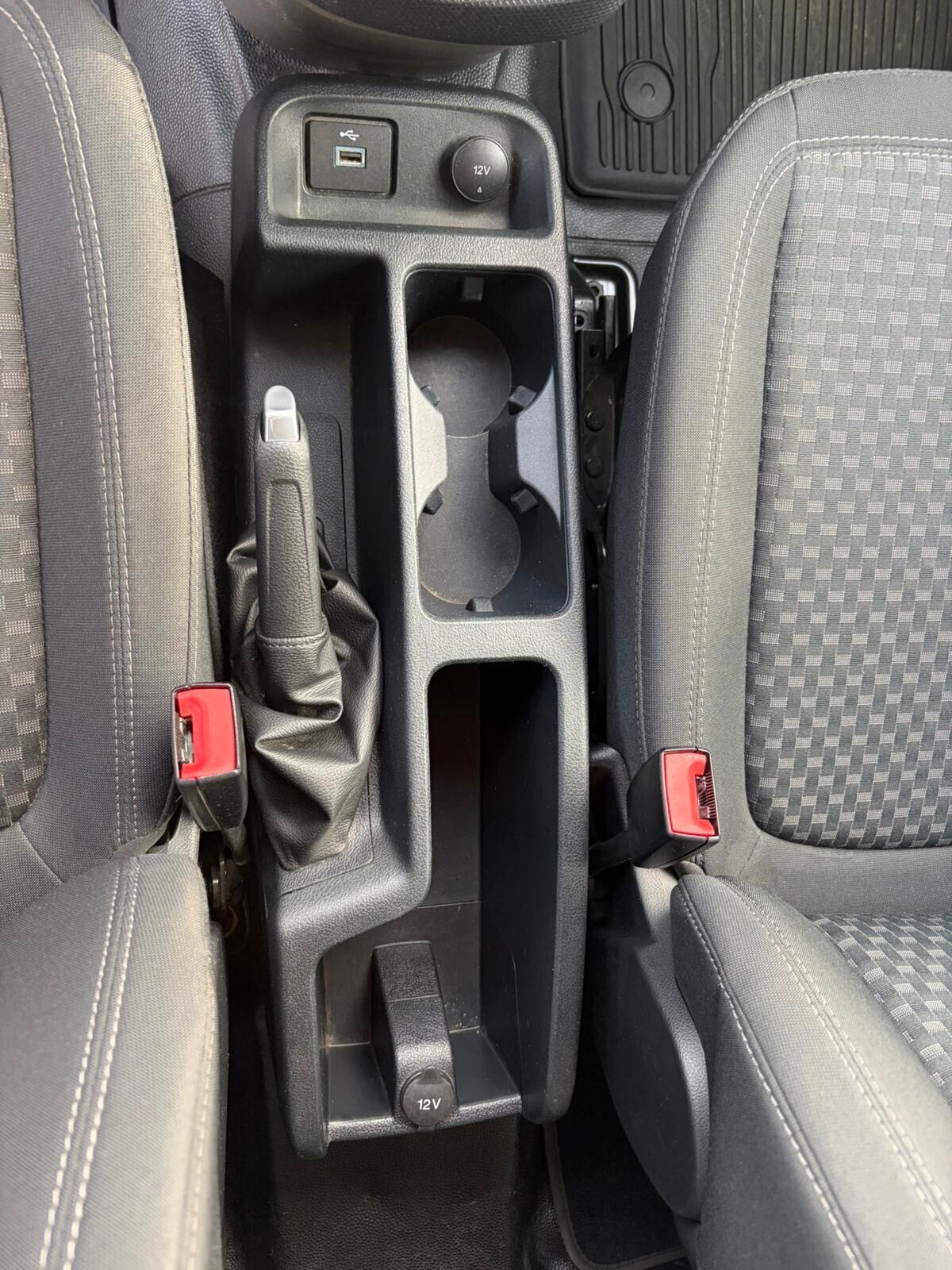 FORD TRANSIT CONNECT - FINANZIABILE