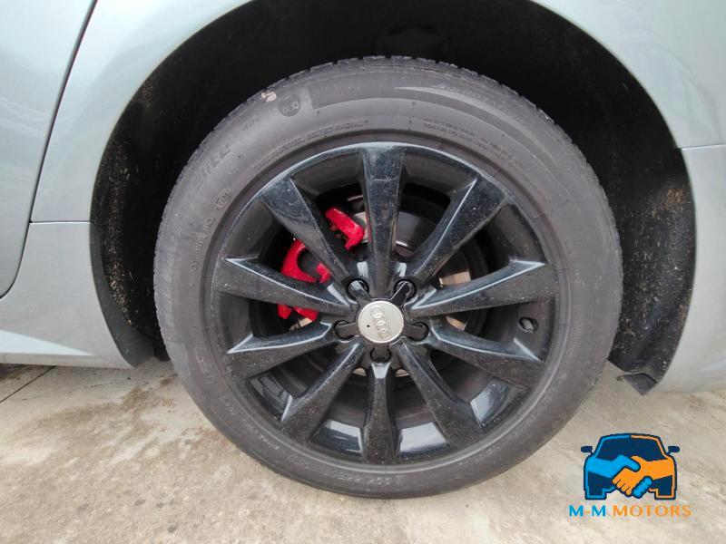 Audi A6 Avant 2.0 tdi ultra 190cv s-tronic