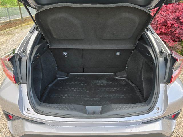 TOYOTA C-HR 1.8 Hybrid E-CVT Lounge