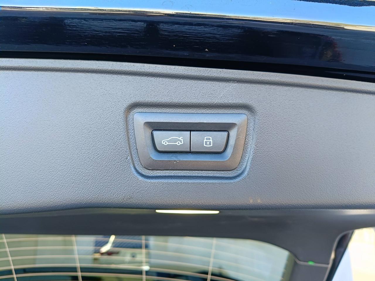 BMW Serie 5 G61 2024 Touring - 520d Touring 48V xdrive MSport Pro auto