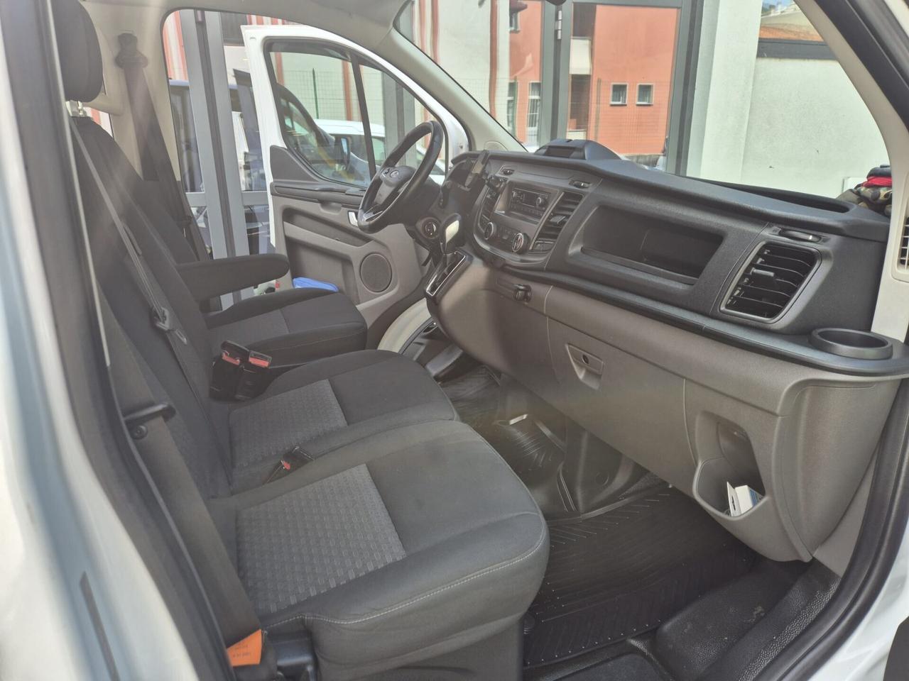Ford Transit Custom 2.0 TDCi 130 6 POSTI - CAMBIO
