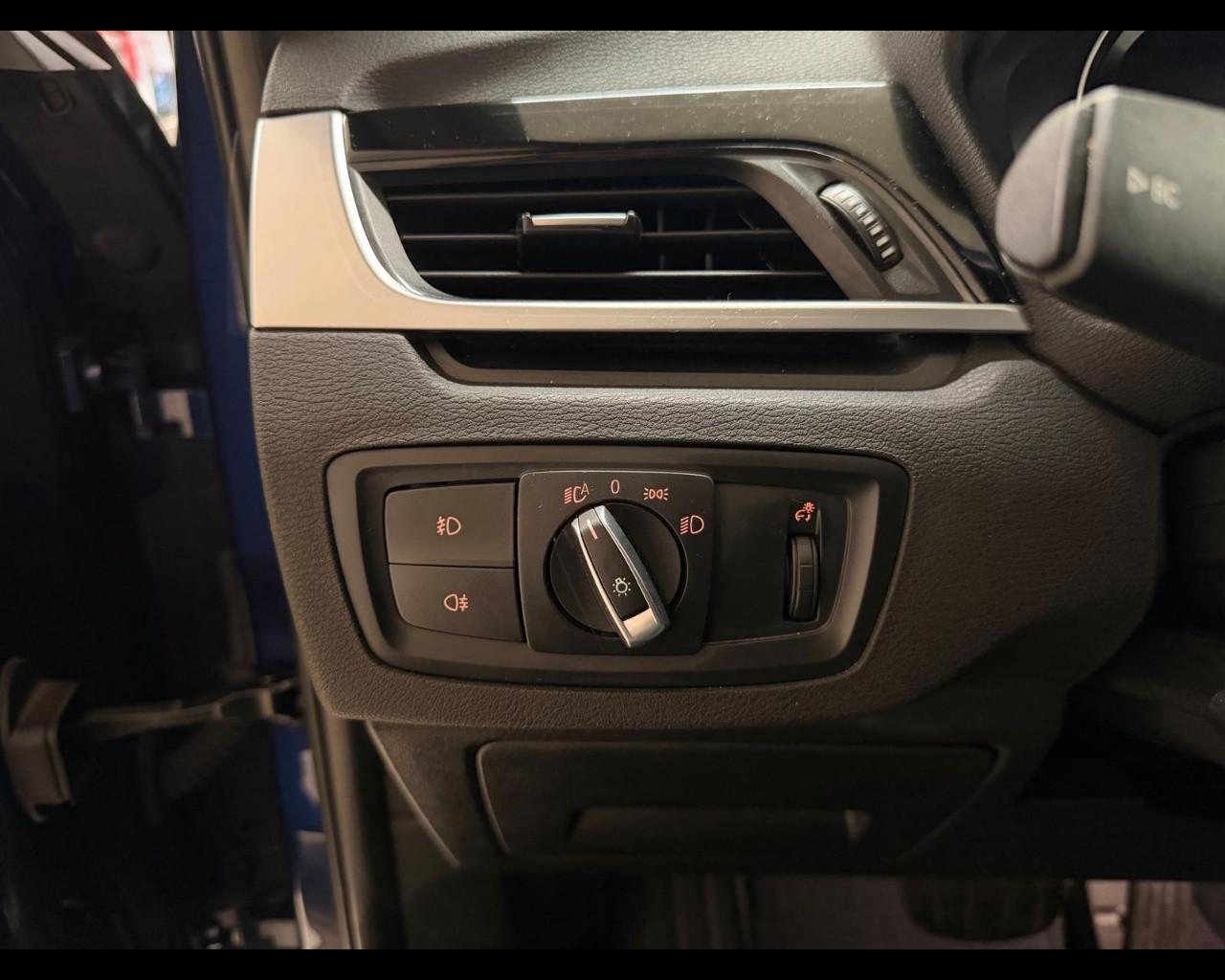 BMW X1 (F48) - X1 sDrive18d xLine