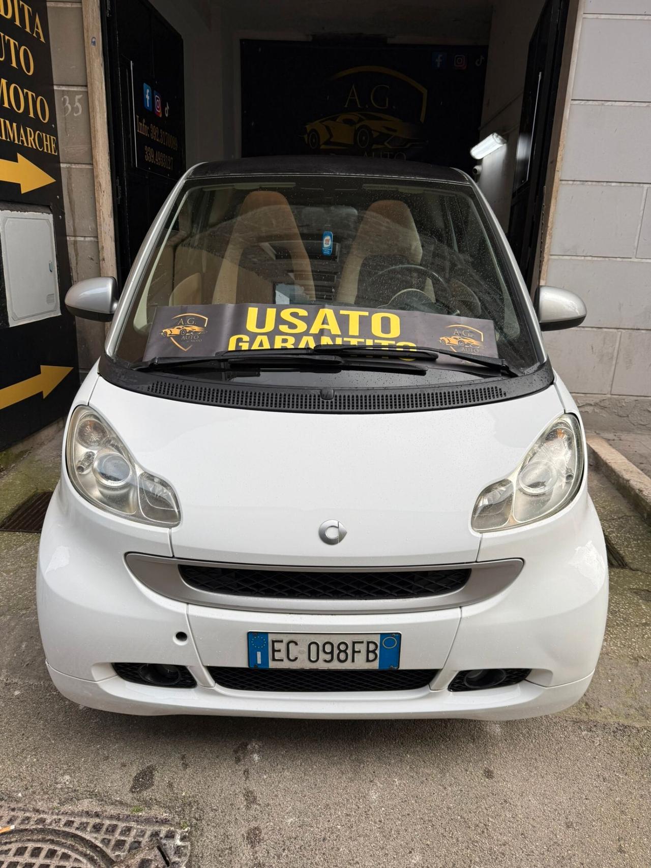 Smart ForTwo 1000 52 kW MHD coupé passion