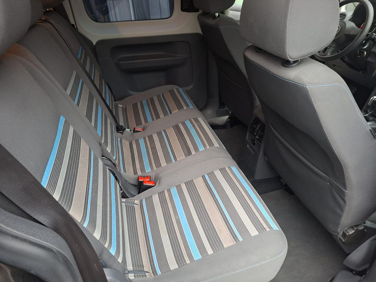 Volkswagen Caddy 1.6 TDI 102 CV DSG 5p. Trendline
